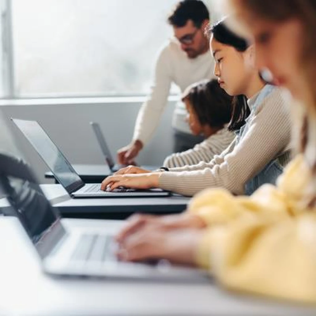 Call for Papers: Humanizing Digital and AI-Supported Learning in Teacher Education: Design, Innovation and Practice